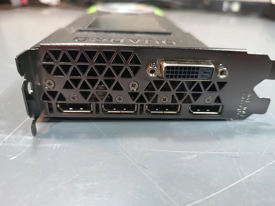 NVIDIA Quadro P5000 16GB GDDR5X PCIe Workstation Graphics Card - Image 2 of 4