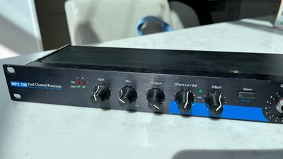 Lexicon MPX100 Vintage 1998 Reverb / Delay Multi-FX Processor