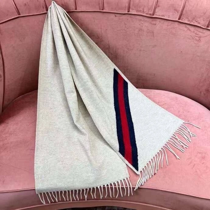 Gucci·Foulard unisexe en laine toile rayée