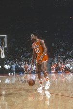 Maurice Cheeks of the Philadelphia 76ers1980's Basketball photo 5