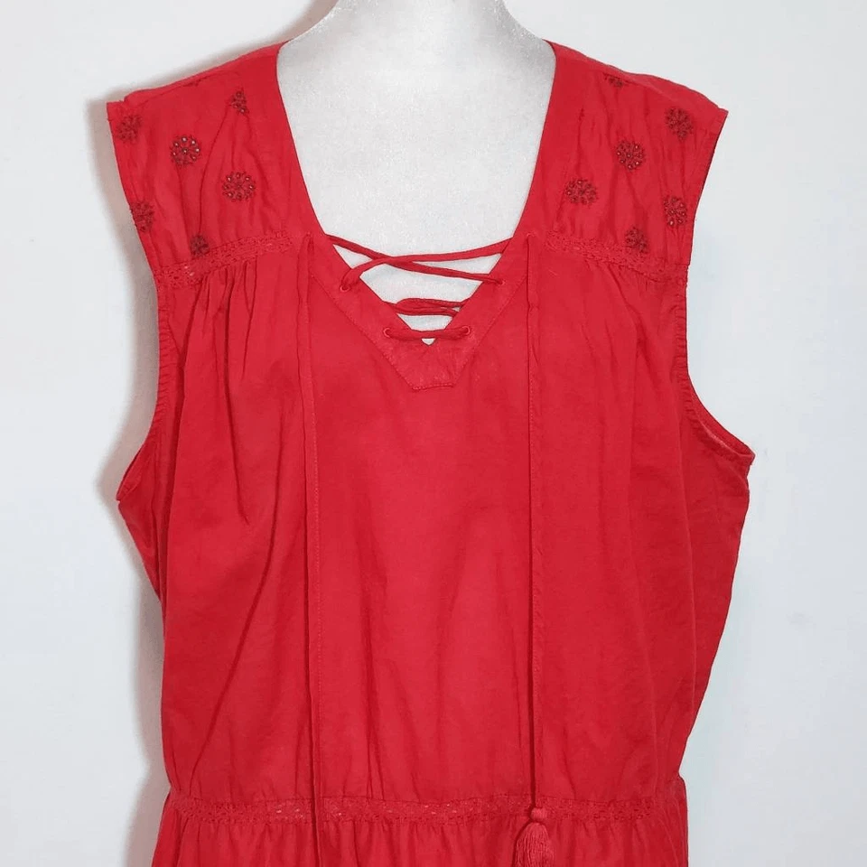 St. John's Bay Red Sleeveless Cotton Blouse with Eyelet Embroidery Size XL - Image 3 of 4