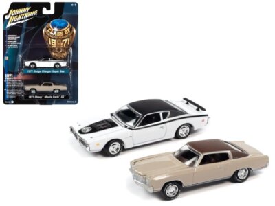 DODGE Charger Super Bee + CHEVROLET Monte Carlo SS 1971 - Johnny Lightning 1:64