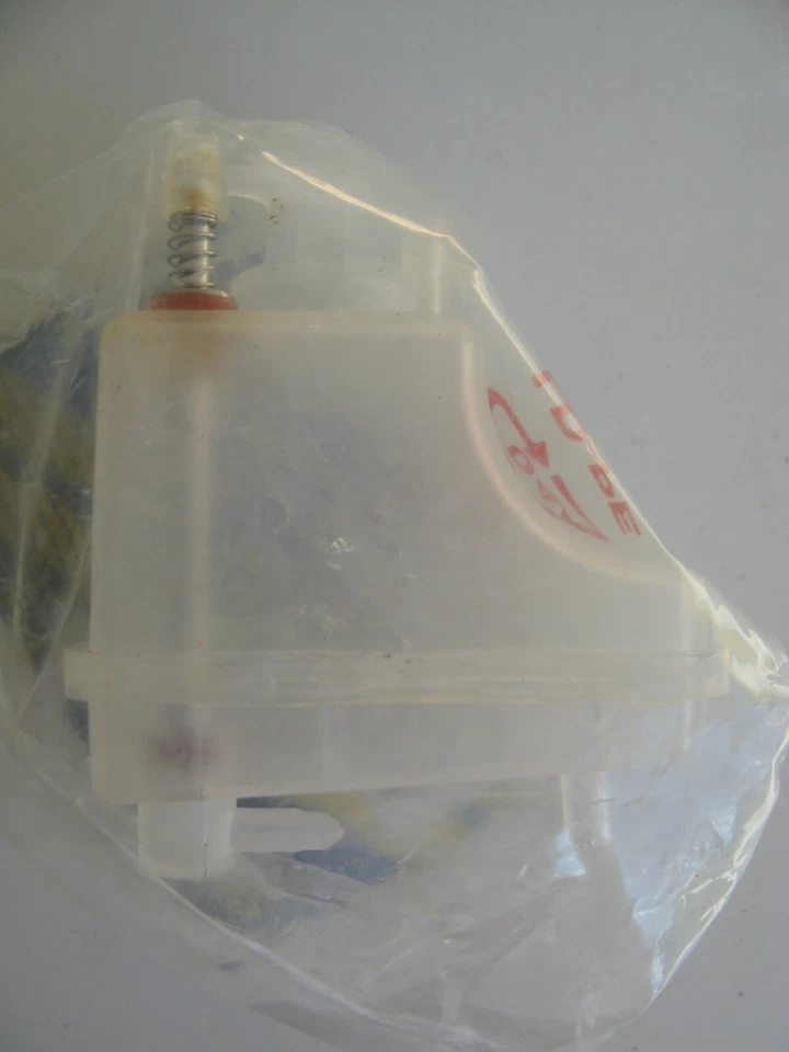 Carson: Tank / Kraftstofftank #11864 - Bild 3 von 3