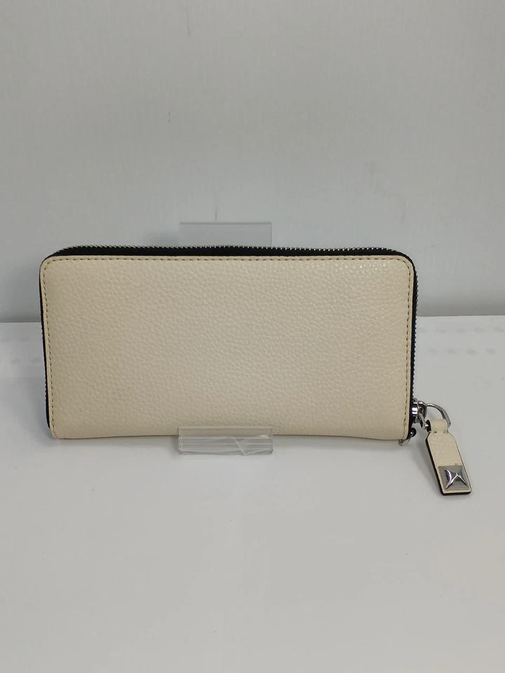 Auténtica billetera larga blanca MARC BY MARC JACOBS 4R3SMP024S02 7675 Foto 2 de 4