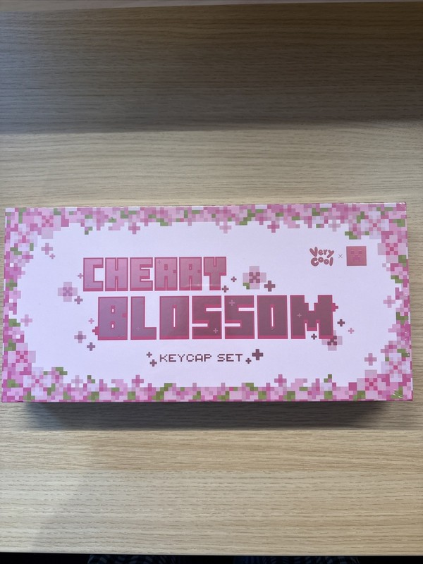 Very Cool X Minecraft Cherry Blossom Keycaps Set New Sealed