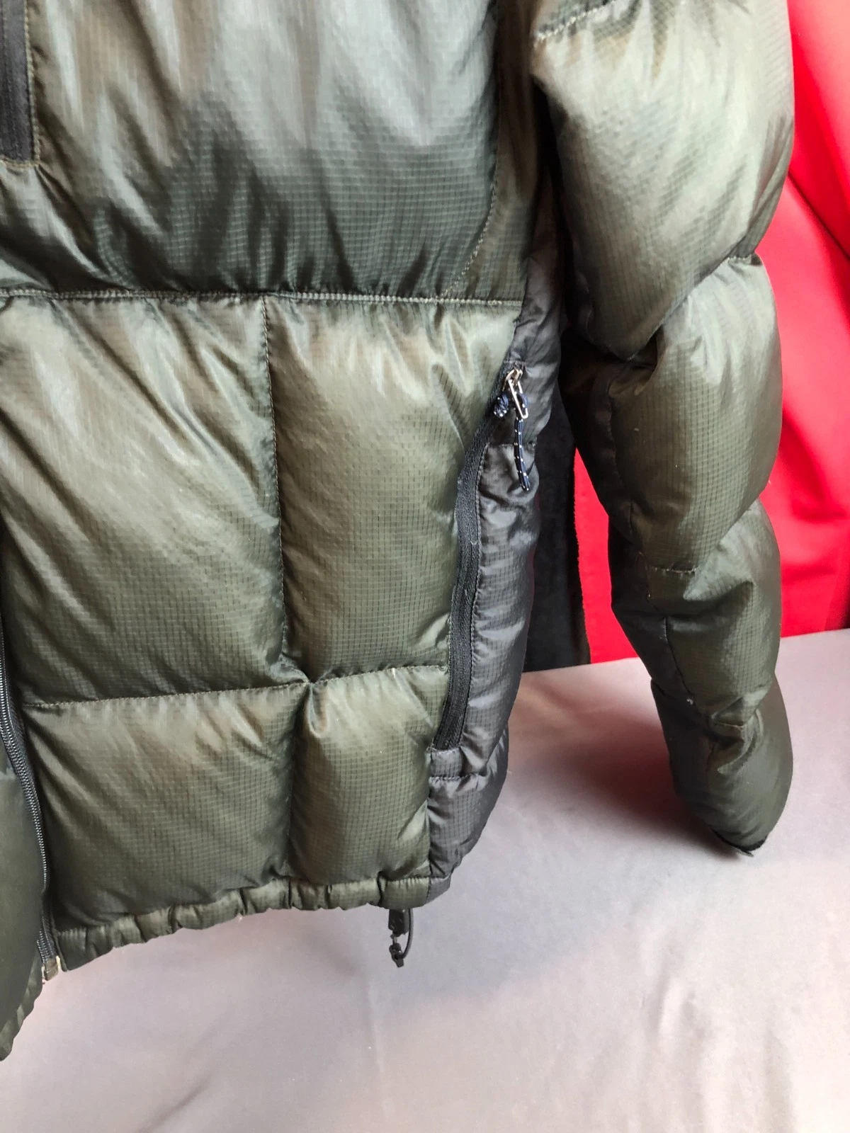 Vintage Army Green Mountain Hard Wear DOWN 2-Tone PUFFER JACKET Men's Size Large - product detail image 4