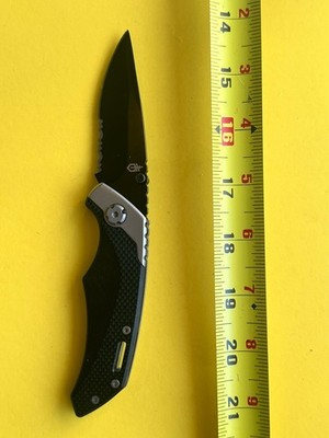 Gerber Contrast Assisted Open Plunge Lock Plain Edge Blade Pocketknife