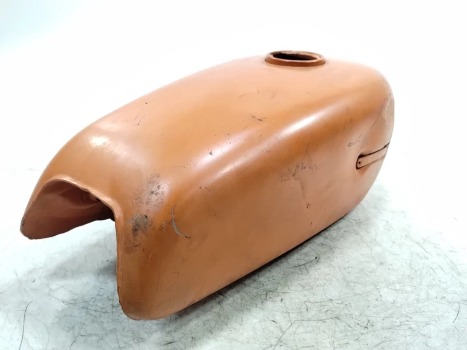 1972 72 Yamaha R5 Gas Fuel Tank - Imagem 2 de 4