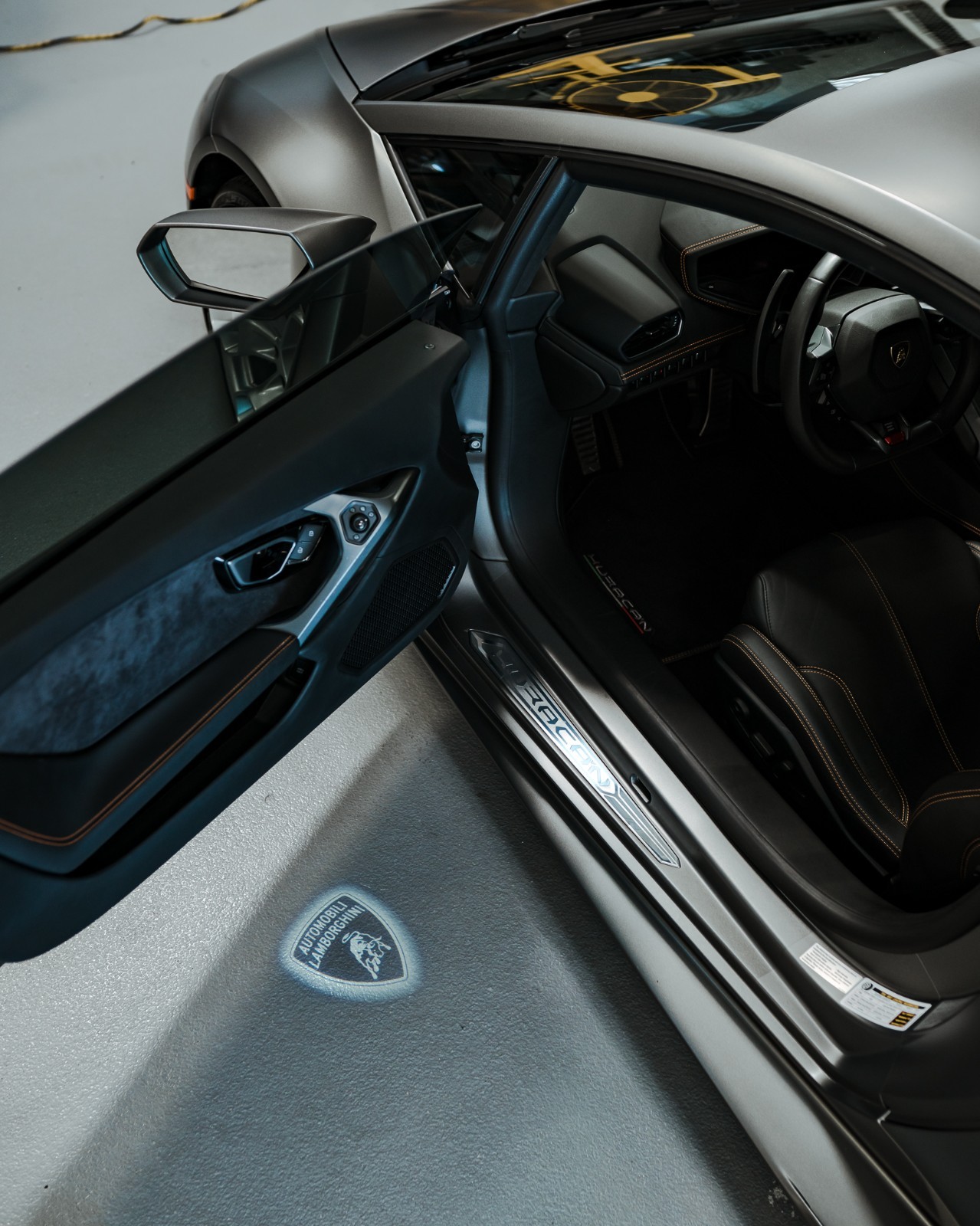 Lamborghini Huracan Door light P/N 4T0998200C