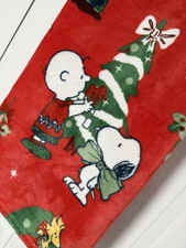 Peanuts Snoopy Christmas Throw Blanket Red 50”x70” Christmas Tree Decorating NWT