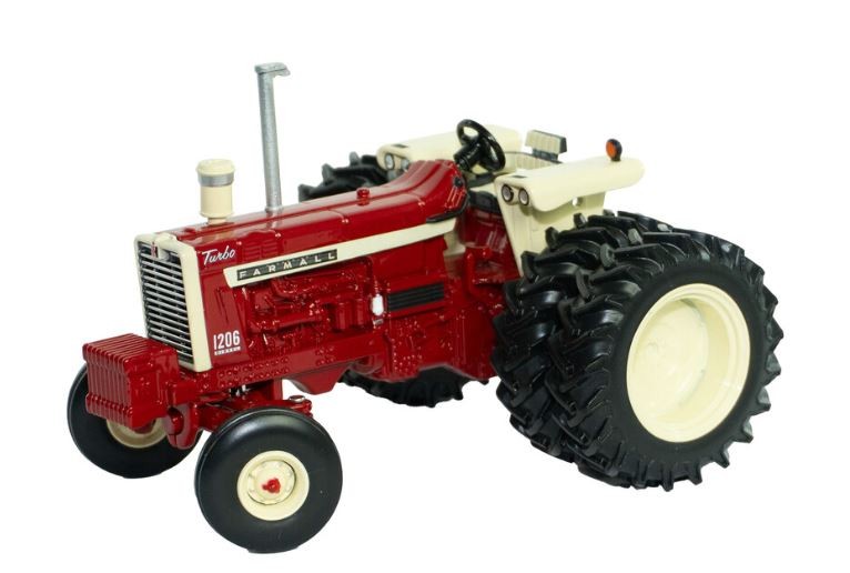 BRITAINS - IH FARMALL 1206 gemellato posteriore - 1/32 - BRI43412