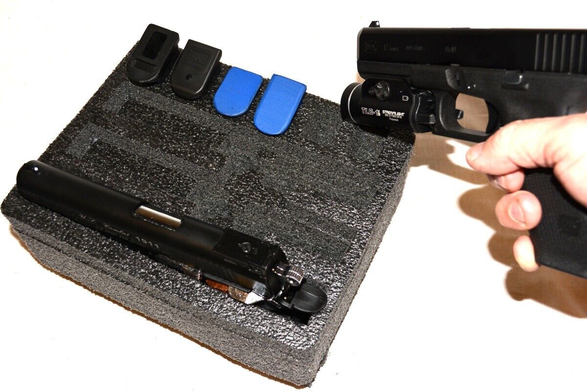New Black Pelican ™ 1300 custom 3 pistol handgun foam gun Travel case +nameplate