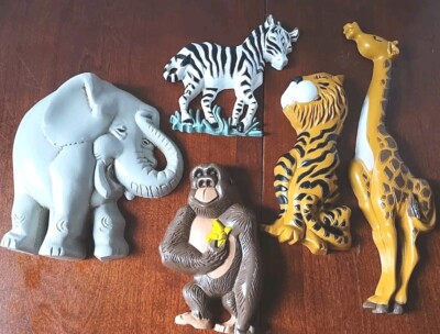 Burwood Production Zoo Nursery Wall Decor Elephant  Gorilla Zebra Tiger Giraffe 