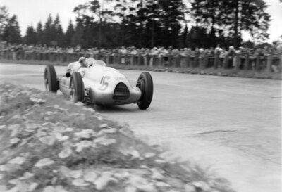 Hermann M�ller, Auto Union D 1939 Motor Racing Old Photo 1