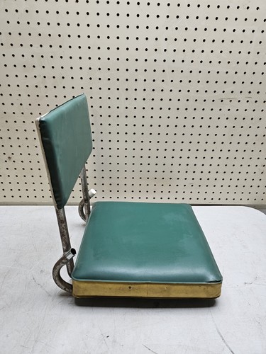 Vintage Antique Green Bay Packers NFL Stadium Foldable Cushioned Bench Seat - Picture 2 of 7
