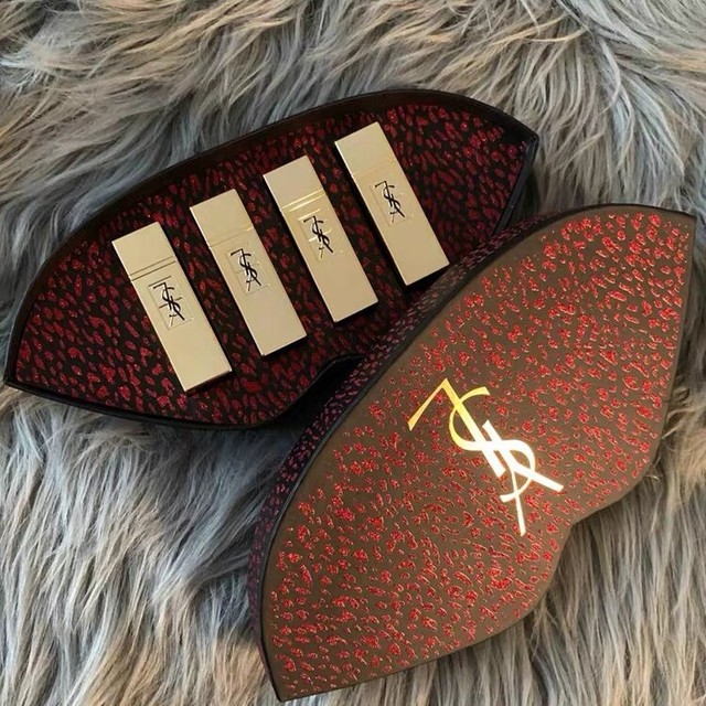 yves saint laurent mini rouge pur couture set