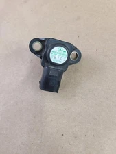 1998 - 2020 OEM Mercedes Benz C280 C320 S500 Intake Manifold Pressure Map Sensor