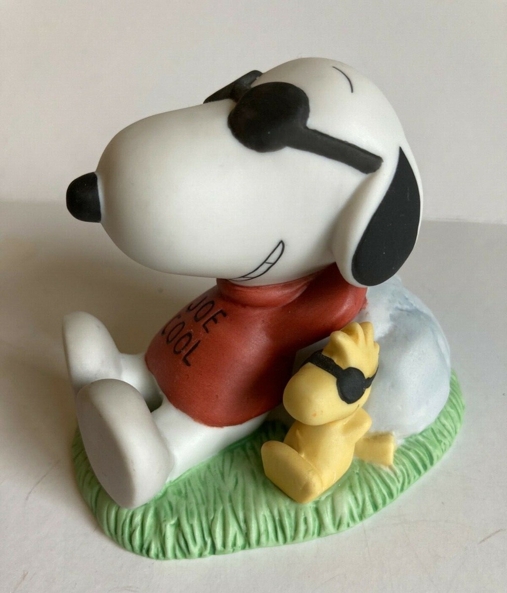 NAO・SNOOPY Amazon.com: NAO Snoopy : Home & Kitchen