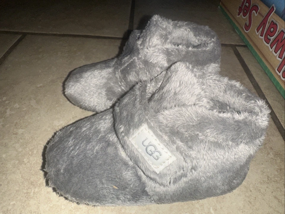 Uggs младенца Bixbee ботинок меховой серый ботинки размер 4/5 EUC - Изображение 2 из 4
