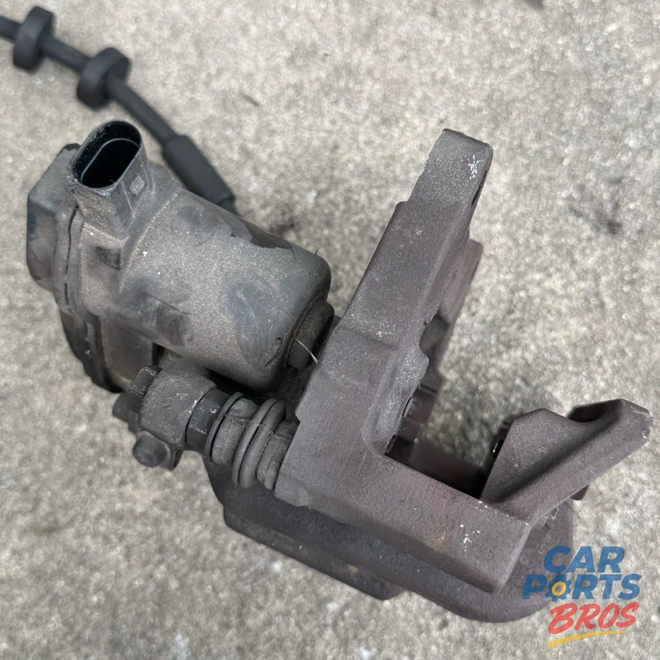 Conjunto de pinza de freno trasera izquierda Audi A8 Quattro 2011 2014 4H0615403A Foto 4 de 4