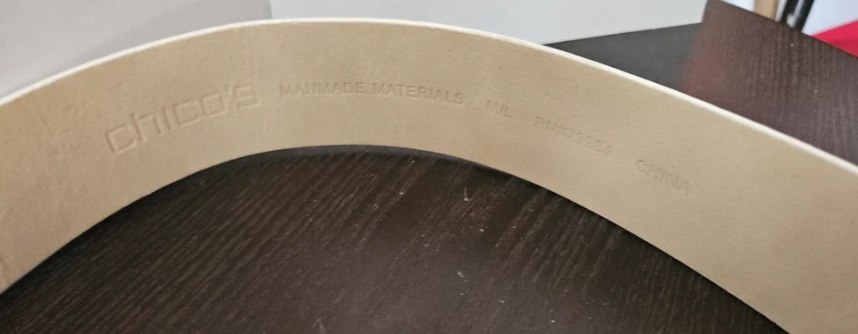 Chico's Women's Belt Faux Leather White M/L RN#79984 Silver Buckle EUC - Image 3 of 4