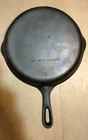 Vintage Unmarked Wagner Ware Sidney -O- #8 (10 1/2) Cast Iron Skillet Cleaned