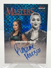 2025 TOPPS FINEST WWE ROXANNE PEREZ 73/75 BLUE CHECKERBOARD REFRACTOR NO. FM-ROX