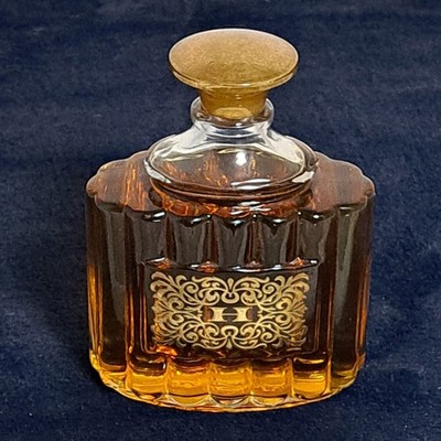 Chantilly Houbigant Essence De Parfum 7.75 FL. OZ Women s Perfume vtg New York