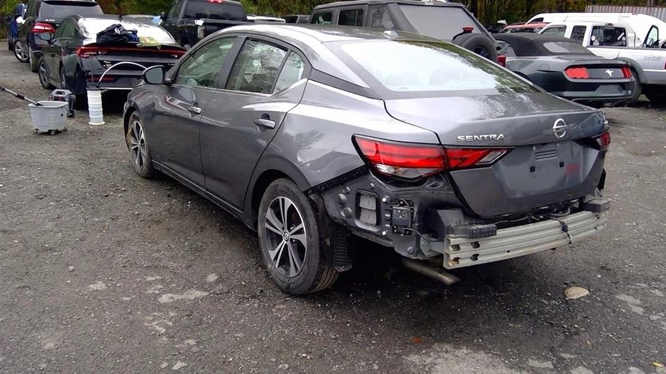 Used Windshield Wiper Motor fits: 2023 Nissan Sentra  Grade A - Image 2 of 4