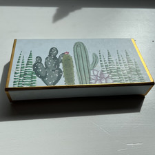 Cactus Storage Box With Magnetic Hinge