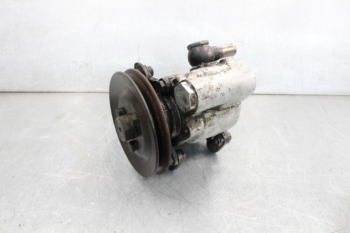 BMW E28 520 520i 525e 528i 528e 533i Power Steering Pump 
