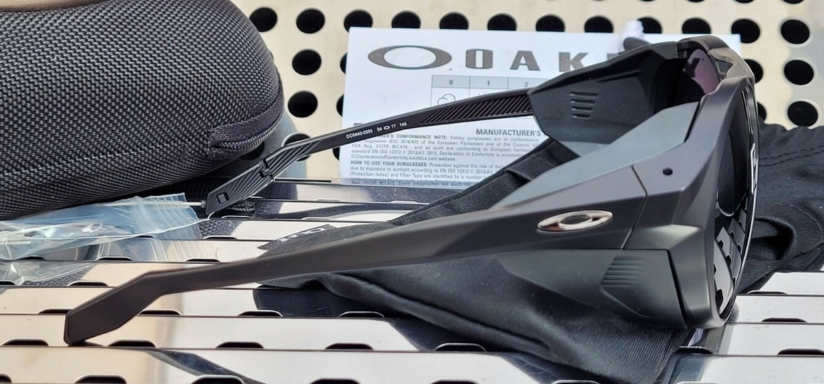 New Oakley CLIFDEN 9440-0956 Sunglasses Matte Black w/ Prizm New Oakley CLIFDEN 9440-0956 Sunglasses Matte Black w/ Prizm