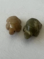 Zuni 2 Turtles Fetish by Merilyn QUAM Onyx Serpentine 3435