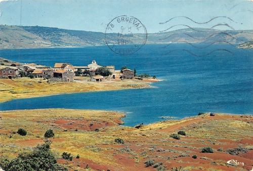 Le Lac Des Salagou - L'Herault Touristische