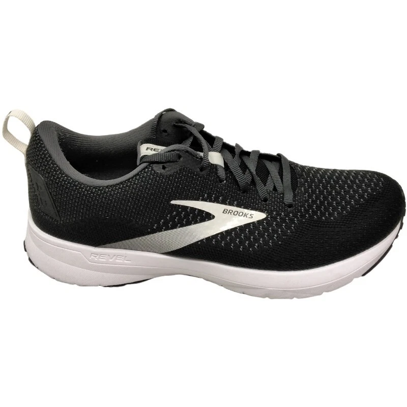 Brooks store revel 4