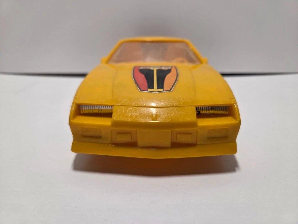 Vintage Chevy Camaro Z28 Yellow Processed Plastics Montgomery 12" - Image 4 of 4