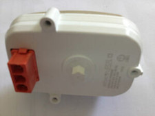 GENUINE WHIRLPOOL FRIDGE CONDENSER MOTOR FAN 6GD5SHGXSS00 6ED2FHKXVA01