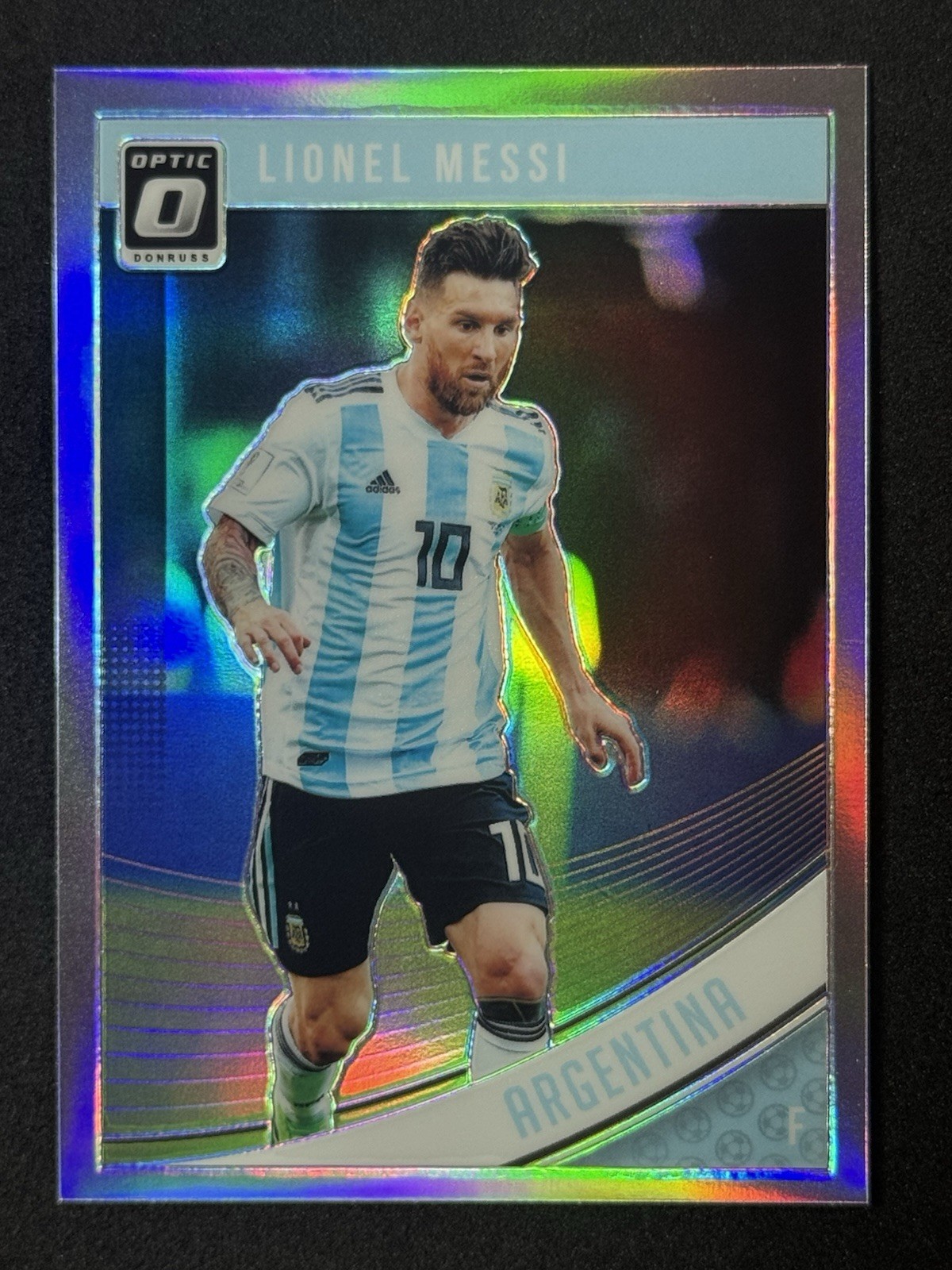 2018-19 Panini Donruss - Lionel Messi #88 Optic Holo Prizm