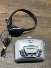 Vtg RCA RP-1876A Portable Cassette Player FM/AM Radio Clip W Earphone READ