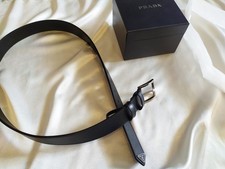 Prada Gürtel aus Saffiano-Leder. Neu. Schwarz.