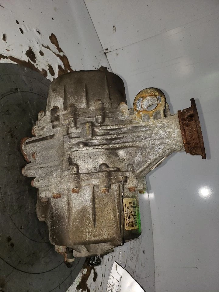 Carrier Rear Axle Fits 09-15 PILOT 1403461 - Image 2 of 4