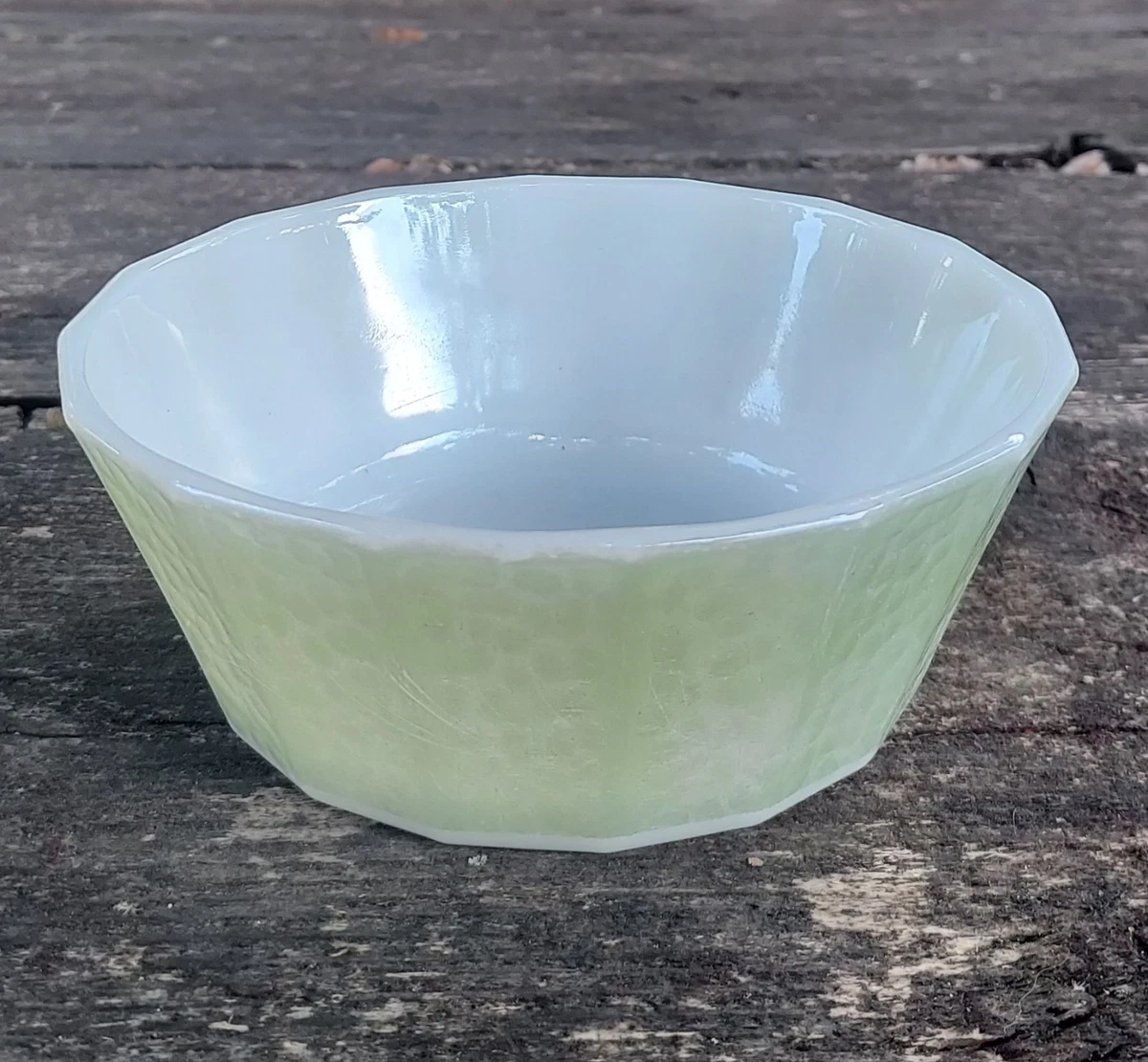 Glass Collectible 1950-1959 Time Period Manufactured Bowls for