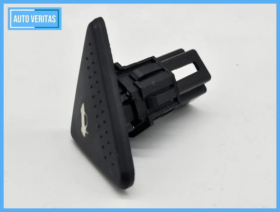 Ford Focus 1 I DNW DAW Taster Open rear flap boot flap 98AG198514AE - Image 2 of 4