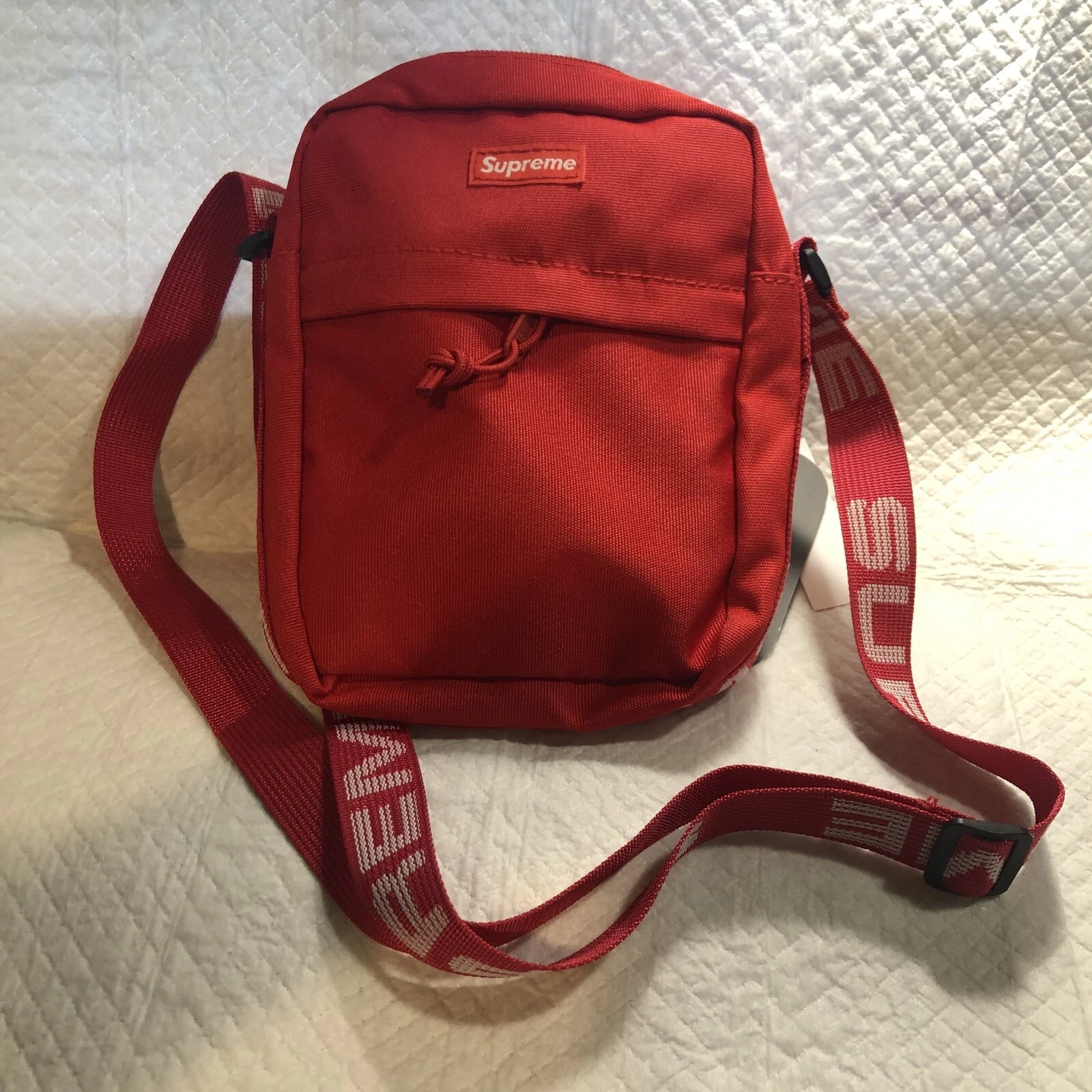 Sac à bandoulière Supreme Cordura (SS18) rouge deux poches zippées
