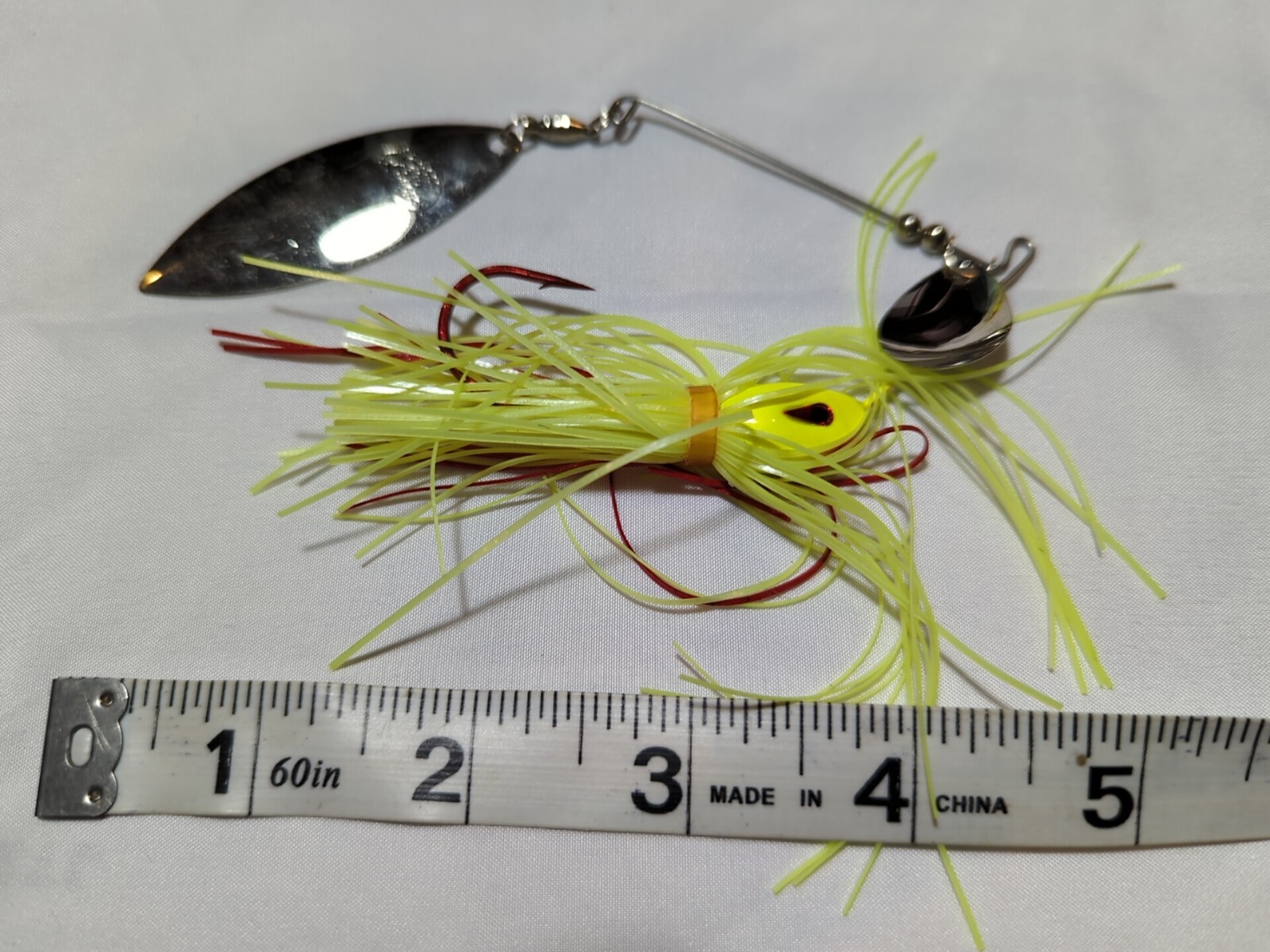 Lot of 16 Spinnerbait Buzzbait Fishing Lures With Plastic Case Incl. Bass Pro - Image 3