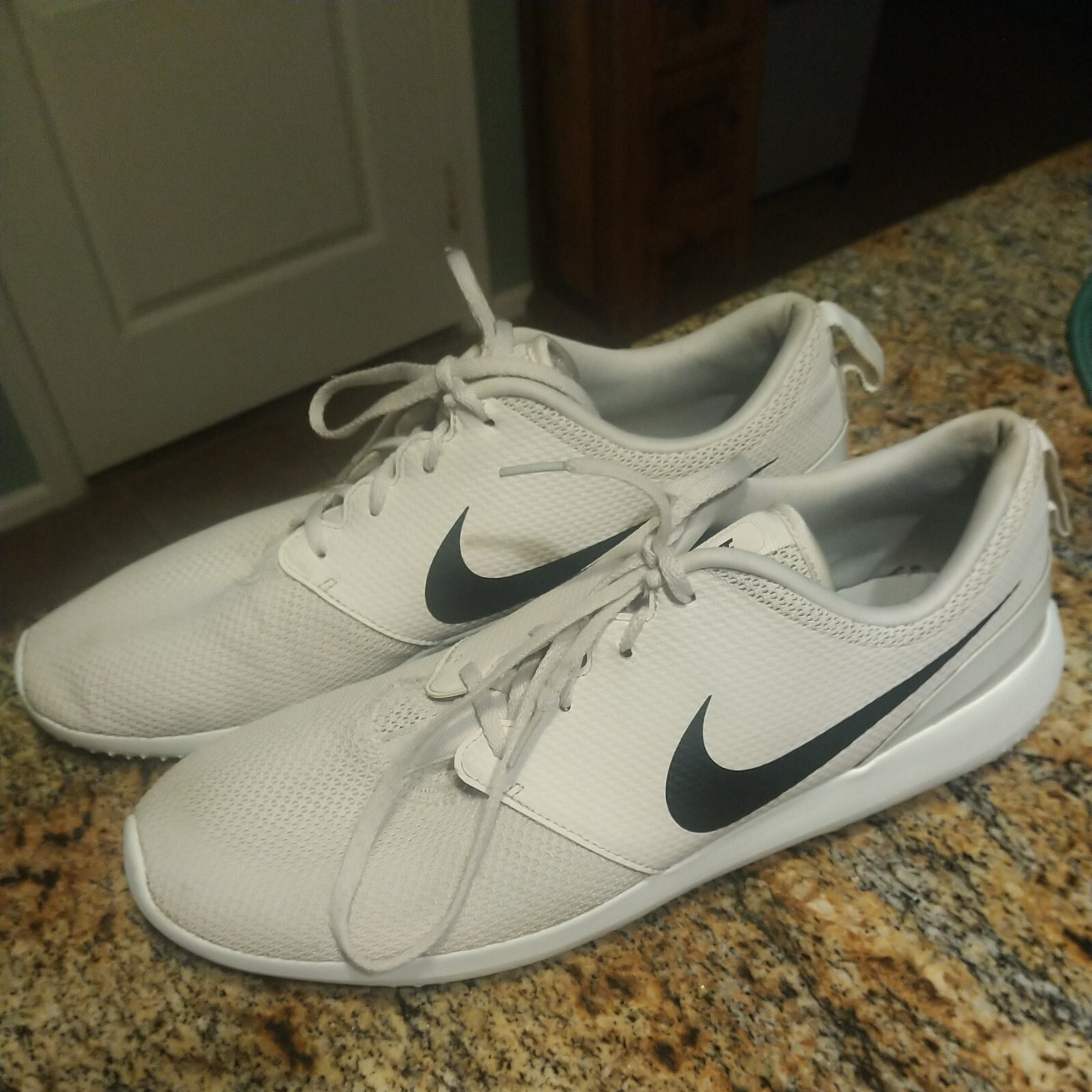 nike golf shoes size 14