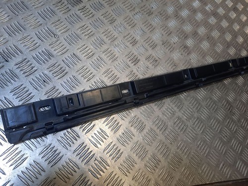 BMW 7 F01 F02 F03 F04 2012 Schwellerstützleiste vorne links 7187101 ATV22538