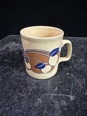Vintage Retro Tasse mit Kirsch Design Ref C10