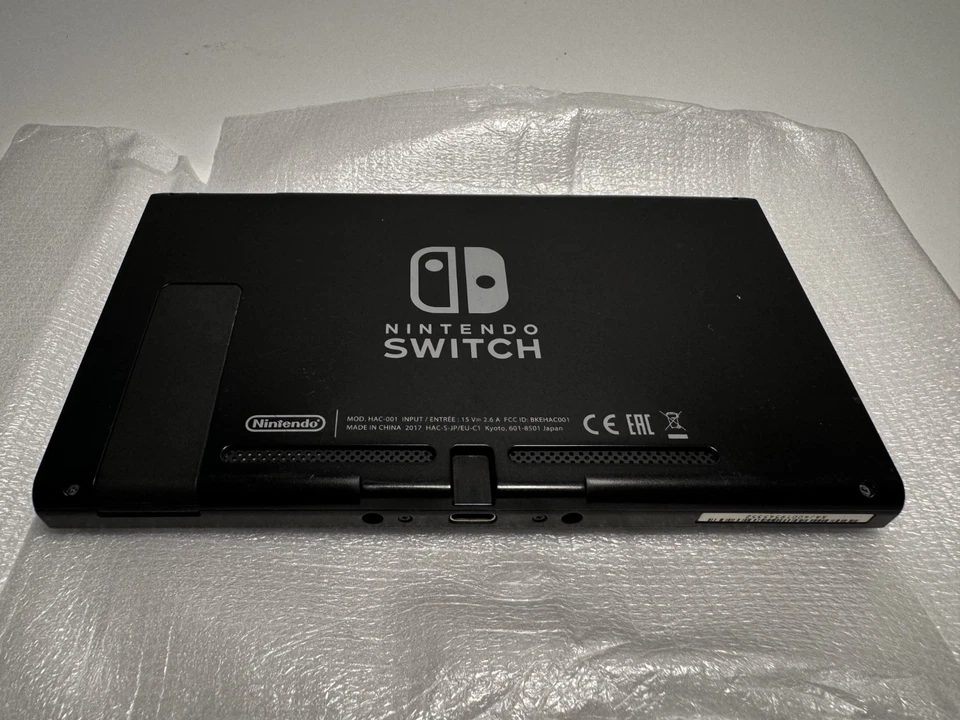 CONSOLE NINTENDO SWITCH COMPLETA - MARIO EDITION con RING CON e RingFitADVENTURE, foto 4 di 5