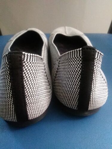 Skechers Cleo Emerald Black White Flats Slip On Washable 158021 Women Sz 7.5 NEW - Picture 4 of 7